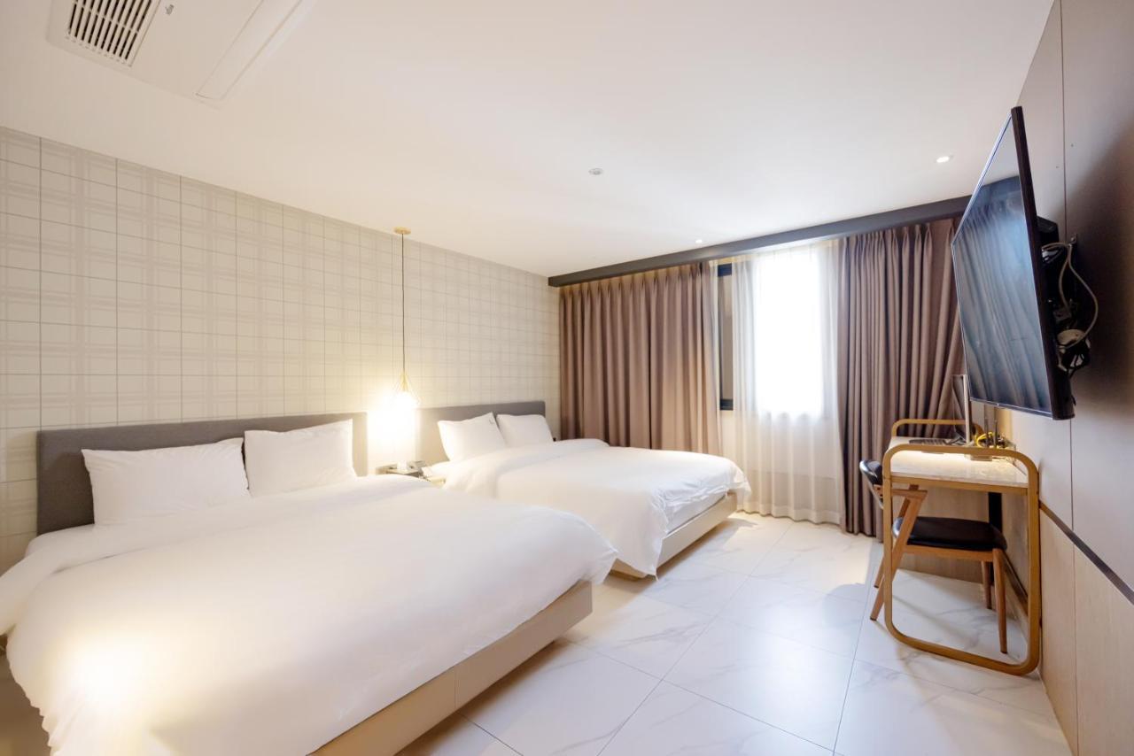 בוסאן Hound Hotel Seomyeon-Beomcheon מראה חיצוני תמונה